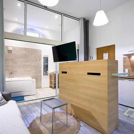 Wellkhome Appartements & Services Bordeaux Exterior foto