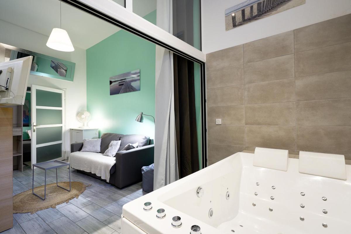 Wellkhome Appartements & Services Bordeaux Exterior foto